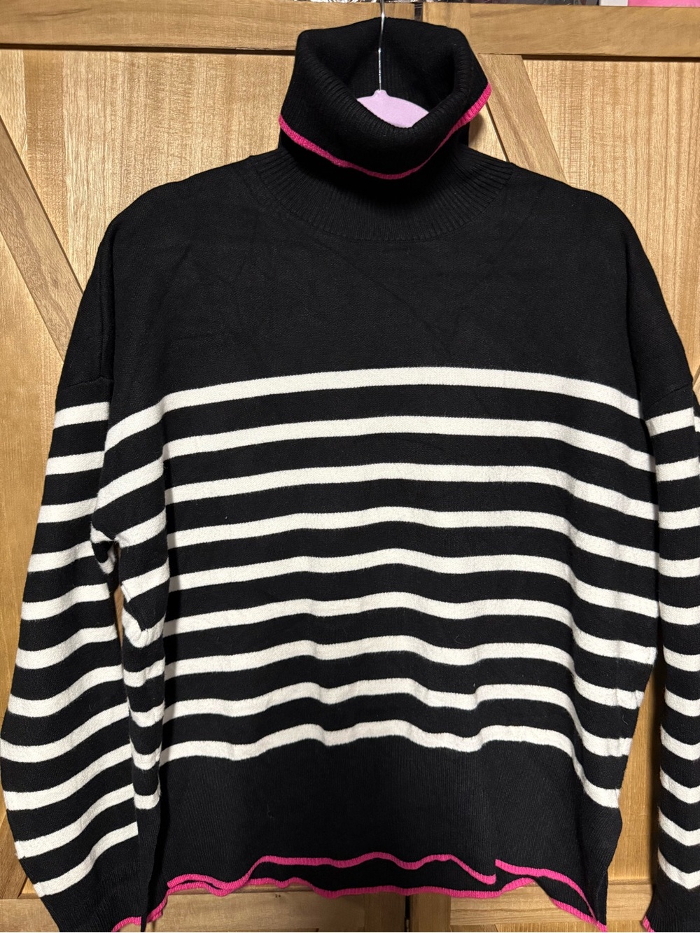 Nicole Miller EUC Sweater Black Stripped Turtleneck XL -Used Once
